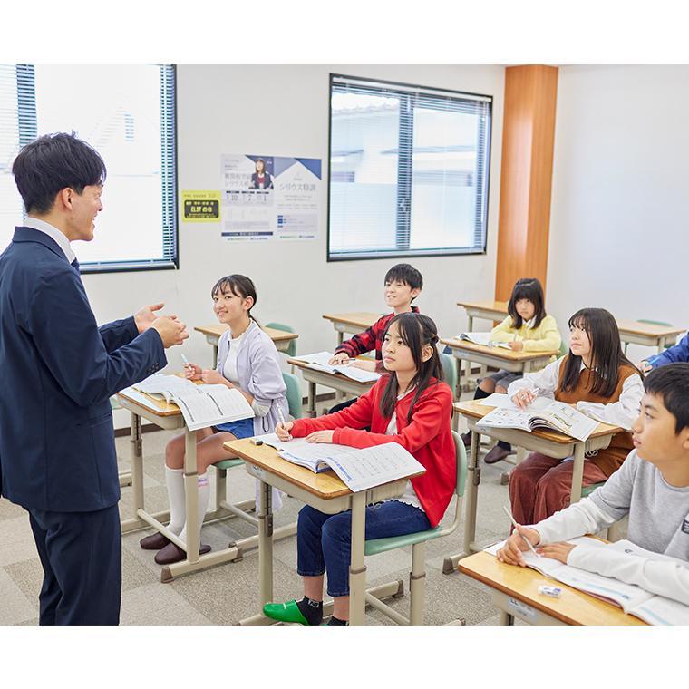 開成ベガ【開成教育グループの中学受験コース】高槻教室 教室画像3