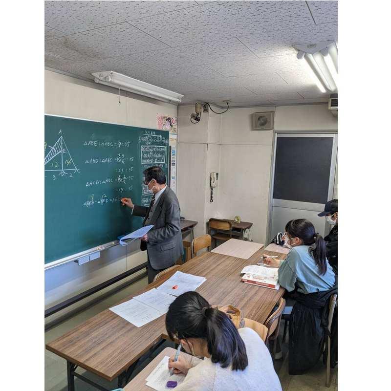 明倫学院伸学ゼミ・パロス個別道場桃花台本校 教室画像11