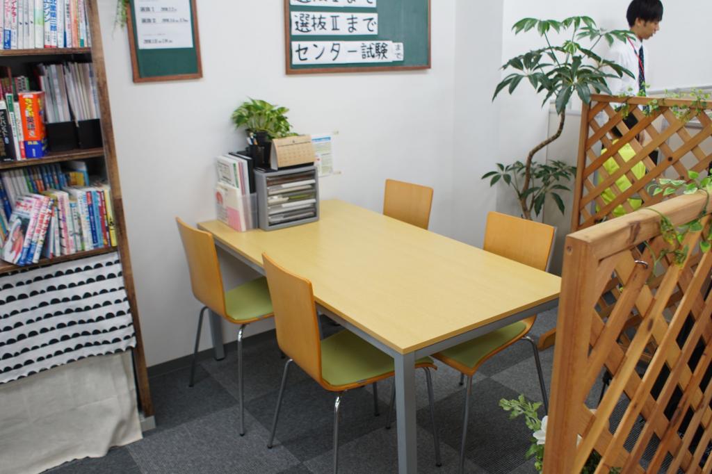 毎日個別塾　５－Ｄａｙｓ西広島校 教室画像16