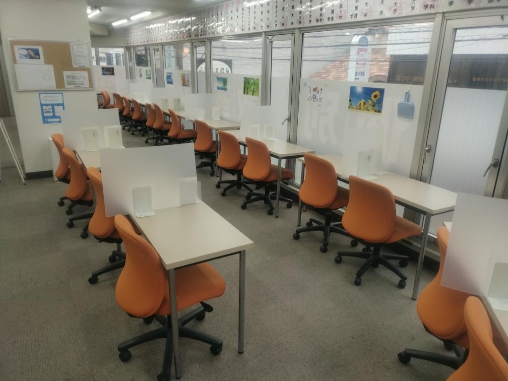 個別教室のトライ摂津富田駅前校 教室画像4