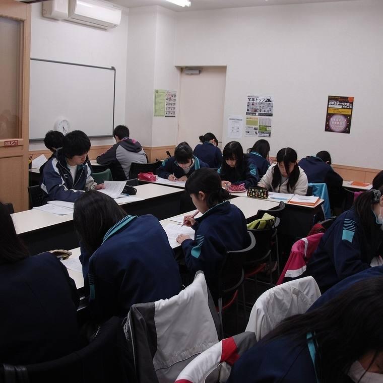 ＢＲＥＳＴ／ＦＵＬＬＭＡＲＫＳ（ブレストフルマーク）鶴見市場【市場中（及び進学予定の小学生）対策専門】 教室画像5