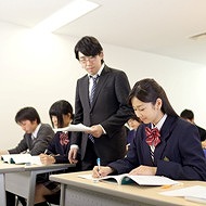 お茶ゼミ&radic;＋（ルータス）【ベネッセグループ】東京本校 教室画像3