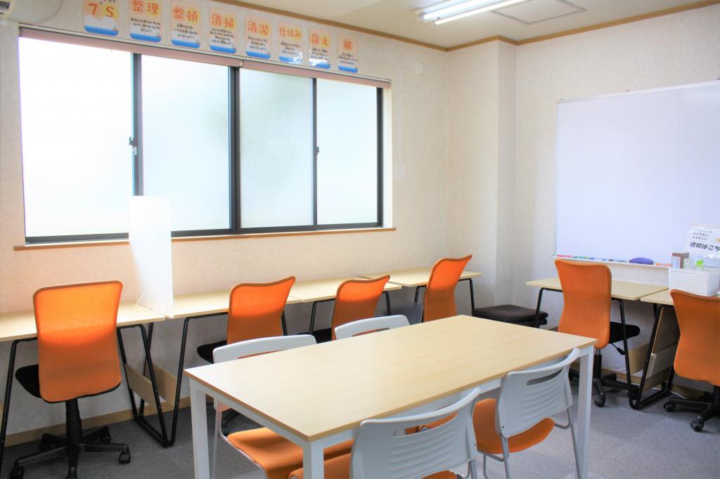 個別指導のグランアシスト新涯教室 教室画像3