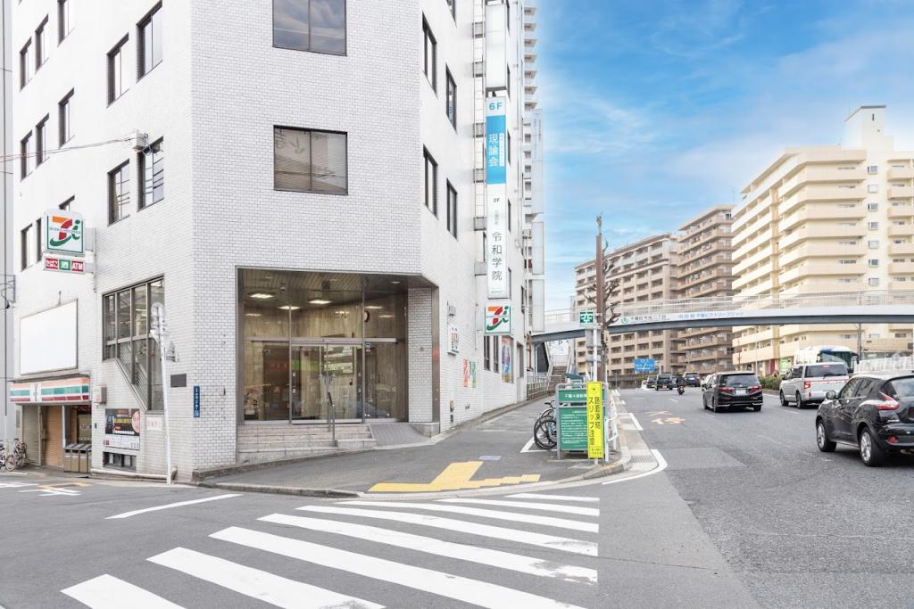 令和学院千種校 教室画像1