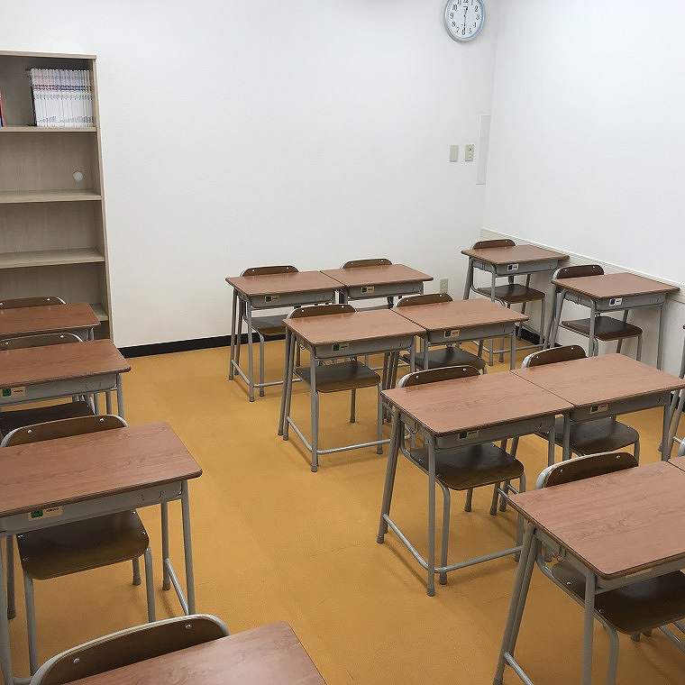 創研学院【西日本】江坂校 教室画像5