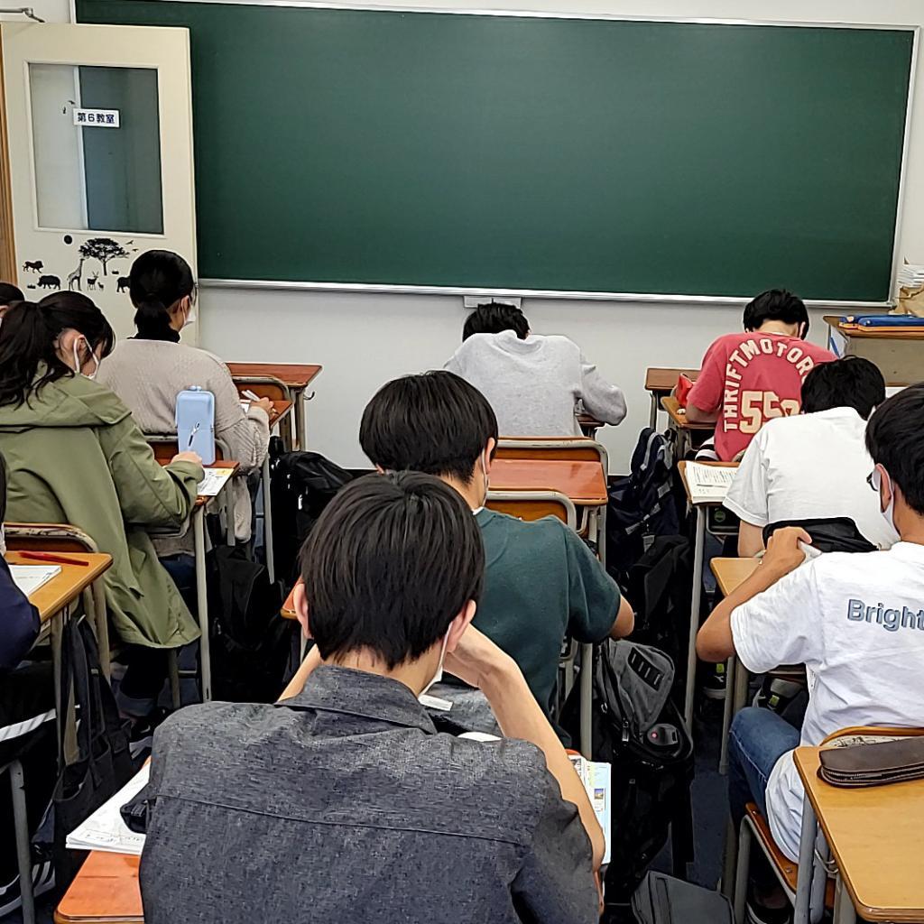 創研学院【西日本】北野田校 教室画像7