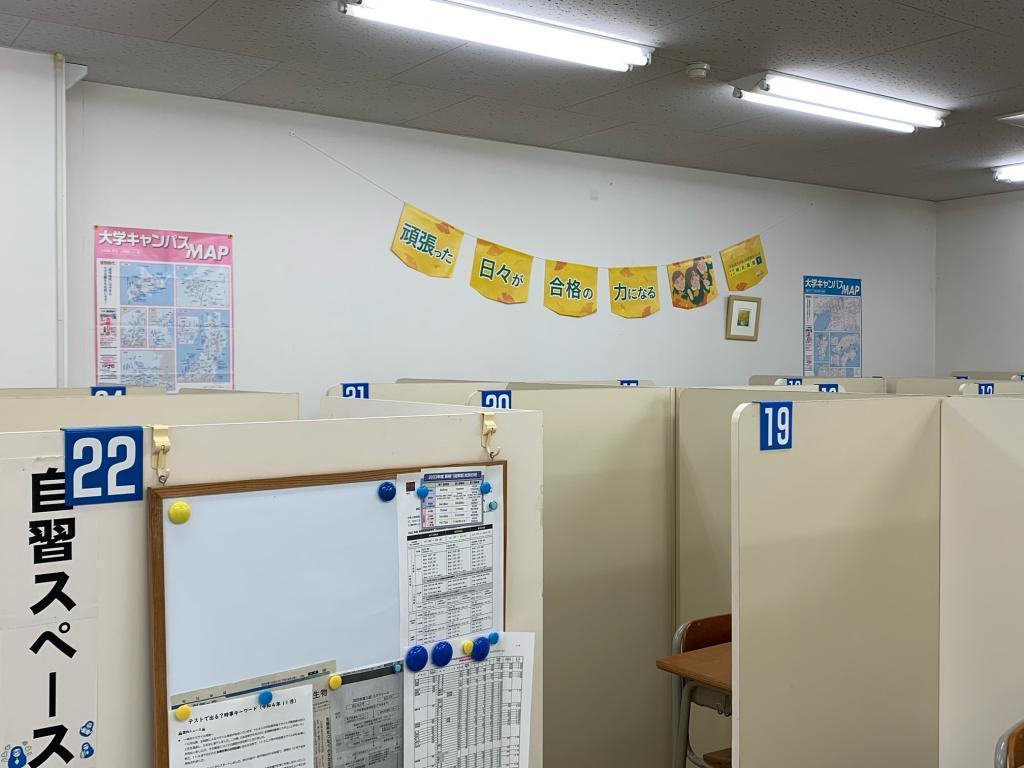 個別指導の明光義塾境町駅前教室 教室画像11