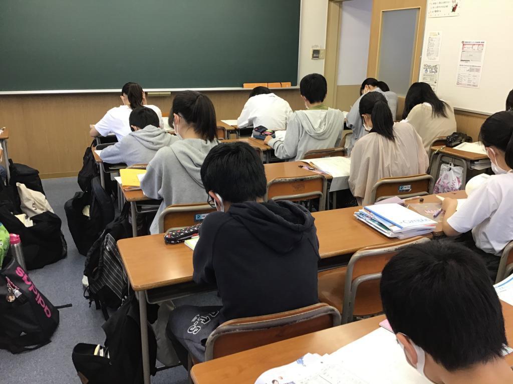 京進の中学・高校受験ＴＯＰ&Sigma;近江八幡校 教室画像1