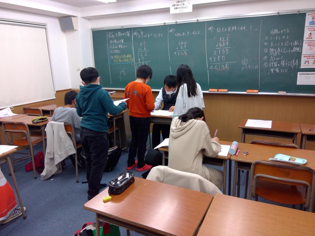 京進の中学・高校受験ＴＯＰ&Sigma;八日市校 教室画像4