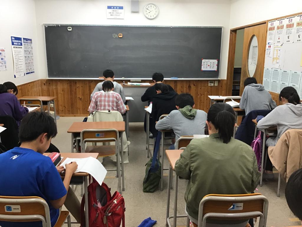 京進の中学・高校受験ＴＯＰ&Sigma;勝川校 教室画像5