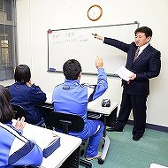 谷沢塾本校 教室画像5