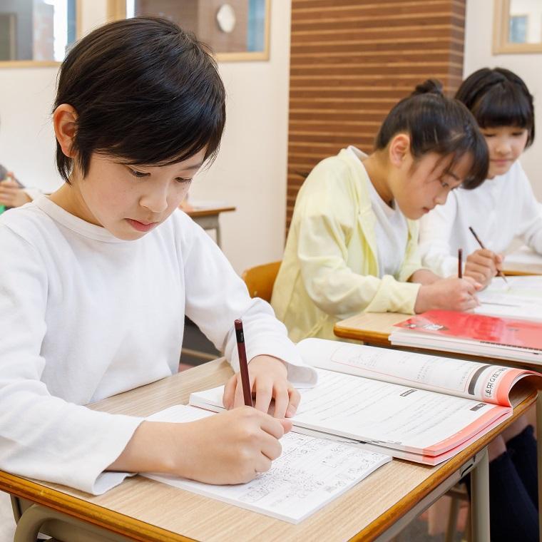 いずみ塾【集団授業】　上諏訪校